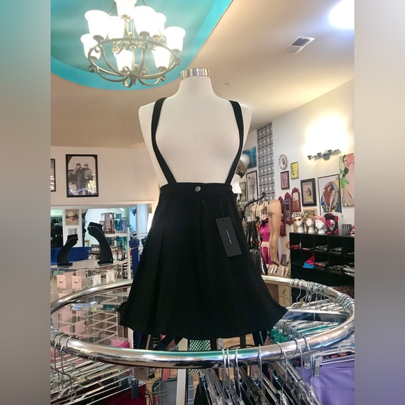 Rochelle Pleated Suspender Mini Skirt Black - Picture 2 of 10